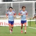 南野拓実が久保建英の状態に言及「帰ってくるまで勝ち進むことを信じている」「順調そう」