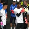 【現地発】ブラジル戦で考えておきたい延長・PK戦…正守護神の鈴木彩艶を支える「GK陣の絆」が“3度目の正直”へ導くか【W杯】