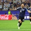【Ｗ杯】衝撃！メッシが史上初の７戦連続ゴール…５６年ぶり新記録達成　単独最多の通算１９点目をマーク
