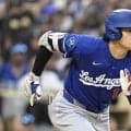 「この光景泣ける」大谷翔平が本塁打打ったラッシングを笑顔で出迎え「ウルッと」「ほっこり」の声