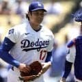 「真のプロだ」“食い違い”の25歳捕手を真っ先に祝福…大谷翔平の行動に米注目「わだかまりはない」