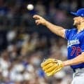 内野手ロハスが9回を5球で3者凡退　最速90キロ　4打点のタッカー「彼が我々のクローザー」