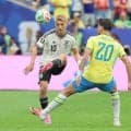 【Ｗ杯】堂安律がサポーターに感謝「僕たちと同じ夢を信じてくれている」「この悔しさも、日本サッカーの歴史の一部」