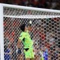 【W杯】モロッコの守護神が「すげー止め方」 PK戦で衝撃の“仁王立ち”神セーブ…強豪オランダ撃破で驚きと称賛