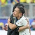 【Ｗ杯】「まさに僕たちの青春」長友佑都の心境　「不可欠な存在」「勇気付けられた」「胸を張って」称える声相次ぐ