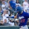 ドジャース、エドマン３ランなどで３回までに５得点　ロバーツ監督通算1000勝へ大きな援護点