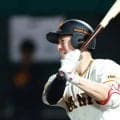 「やっぱりめちゃくちゃいいバッターだったな」他球団ファン羨望の巨人32歳FA戦士　勢い増す打撃で圧巻の.469「マジで首位打者あるのエグい」「天才バットマン、復活か」