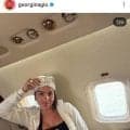 Ｃロナウド婚約者、「ＣＲ７」プライベートジェット移動＆ぴたぴたセクシーショット公開　ファン騒然「女王様！」「最も美しい妻」