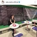 “女子大生に見える”と話題の４２歳女性アナ、プライベートで競馬のカフェへ「美しい」「可愛過ぎです」と反響