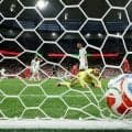 【W杯】スイス歓喜の裏で…アルジェリア、後半開始1分で“あってはならないミス”「これは痛恨」「最後のクリアが」厳しい指摘も