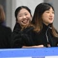 中井亜美　坂本花織さんを背後からギュッ♥シニア合宿でほっこりシーン　五輪から半年後も変わらない関係