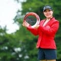 ルーキー倉林紅がツアー最多7人プレーオフ制し涙の初優勝 アマ長澤愛羅は惜敗