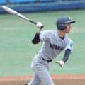 小山台が初戦突破　進学校のハンデを全員で克服　七回一挙６点　昨夏雪辱へコールド発進