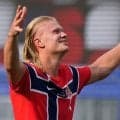 ハーランド、上裸姿でノルウェー王女とハグ「ロイヤルな祝福！」“勝利の女神”との抱擁が話題