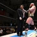 「ＡＥＷ」ゲイブ・キッド、海野翔太を倒し「ＩＷＧＰ　ＧＬＯＢＡＬ王座」強奪…棚橋社長を暴行し「新日本プロレス」罵倒「お前ら全員、情けねぇ。腰抜けばかりだ」