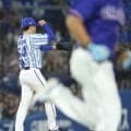 【DeNA】石田裕太郎、ノーヒットノーラン逃す　８回先頭のボスラーに中前打