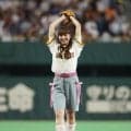 【巨人】ももクロ佐々木彩夏、ノーバン始球式ならず「エネルギーいただける場所」チームにエール