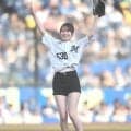 「プレートからノーバンすごい」ＺＯＺＯマリン降臨の２８歳人気美女、圧巻投球に騒然「足の筋肉が美しすぎる」