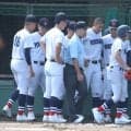 横浜・織田翔希 まさかの緊急降板…打球が左足付近に直撃、絶対王者初回からアクシデント【神奈川】