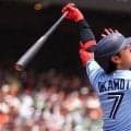「完全にバケモノ級の活躍だね」岡本和真、メジャー自身初のグランドスラム　米ファンも“衝撃”の21号「興奮してぶっ飛びそうだ」