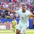 【Ｗ杯】やっぱりエムバペ！決勝弾　フランス３大会連続４強でも喜びなし「最強とは、勝ったチームのこと。まだ僕たちの隣にトロフィーはありません」得点ランクではトップのメッシに並ぶ