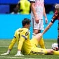 ベルギー不運、GKクルトワの負傷交代が勝負に影響…MFティーレマンスも試合前に負傷