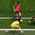 ベルギーメディア、24歳GKに最低評価「拍子抜けする結末」守護神負傷→初出場で痛恨ミス