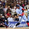 岡本和真22号３ラン、大谷と並び日本人１年目最多「うまく捉えることができて良かった」