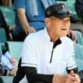 「初ヒットじゃ」祖父歓喜　庄原格致・光久選手、継投し強豪校に健闘
