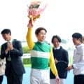 「２着ばっかりでしたし（周りが）阻止してきますよね（笑）」武豊騎手が国内外５０００勝！　函館７Ｒのヒミノエトワールで