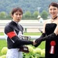 【七夕賞】６番人気２着馬を思い切って本命に！　日向坂４６の元メンバー富田鈴花がプレゼンター「つい声が出ました」