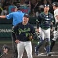 ヤクルト痛恨連敗　首位・阪神と３・５ゲーム差に広がる　先発・吉村が七回に２者連続被弾、六回まで１安打投球も援護なく力尽きる
