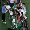 【W杯】アルゼンチン戦、延長ダメ押し弾でまさかの光景「すごいことに」「メディアも沸いています」看板乗り越え狂喜乱舞