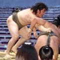 【大相撲】モンゴル出身・ソソルフー改め城勝雄が初土俵で白星「やっとスタートを切れた」　元大関・貴景勝の湊川親方が部屋継承後初の新弟子