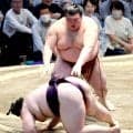 関脇・熱海富士が３連勝　報道陣には無言もご当所で高まる期待