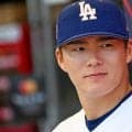 山本由伸の「洗練された着こなし」　光る高級時計…MLB公式も称賛、添えた“1枚”