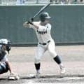 憧れたチームと「運命」の試合　成東・山谷泰成投手が意地の一打