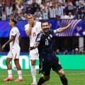 【Ｗ杯】アルゼンチンが激闘制し決勝へ…後半ＡＴメッシが右足で劇的Ｖアシスト　終盤の２得点でイングランドを逆転　