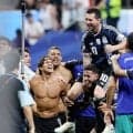 【Ｗ杯】「終盤６分３３秒の怒涛の逆転劇」とアルゼンチン紙　宿敵・ブラジルのメディアも「この組織力と団結力を学ぶべき」と珍しく称賛