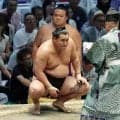 豊昇龍、豪ノ山退け４勝目「他の人のことを考える余裕はない」全勝の霧島黒星も気にせず