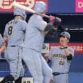 阪神　藤川監督「やっぱり、佐藤がね」逆転Ｖ弾の４番を称賛　移籍１号の浜田には「大きいね。大きいね」　１失点勝利に「伏見が本当によく引っ張ってくれて」