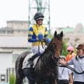 【函館１Ｒ】いきなり武豊騎手！ロジクラウンで５００１勝目「２着馬も強かったけど...」　イッペイとの馬連は１３０円