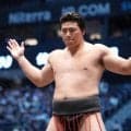 「どうですかね？」イケメン力士大森、初のびんづけ油でオールバック　相撲は完勝で勝ち越し王手
