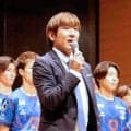 奈良クラブの大黒将志監督「昇格しかない」「エンターテイメント性のあるサッカーを」「毎試合、３点以上」新体制発表会