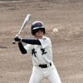 丹生高の野球部マネジャー、ユニホーム姿で会心のノック　福井大会