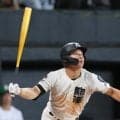 駒大苫小牧が19年ぶりの夏の甲子園に王手　北海は連覇ならず