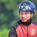 「誰が乗らへん言うとんじゃい！」利き腕の右の鎖骨骨折から２週間で実戦復帰…全身全霊を込めた岩田康誠騎手の挑戦