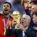 スペイン監督歓喜「本当に苦しんだが」