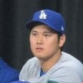 大谷翔平がヒヤリ　ヤンキース打者の痛烈ファウルが三塁ベンチへ→間一髪でよける　ド軍は無死満塁ピンチ脱出
