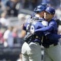 「彼がうちのエースなんだ」無四球完投で10勝目の山本由伸を指揮官が大絶賛　“528億円”の契約は「十分に元が取れている」